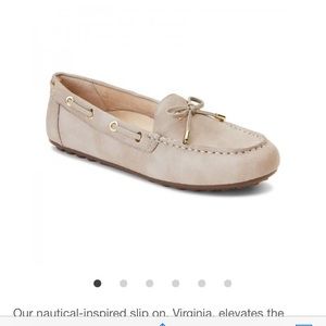 Vionic Virginia Leather Moccasins, color nude